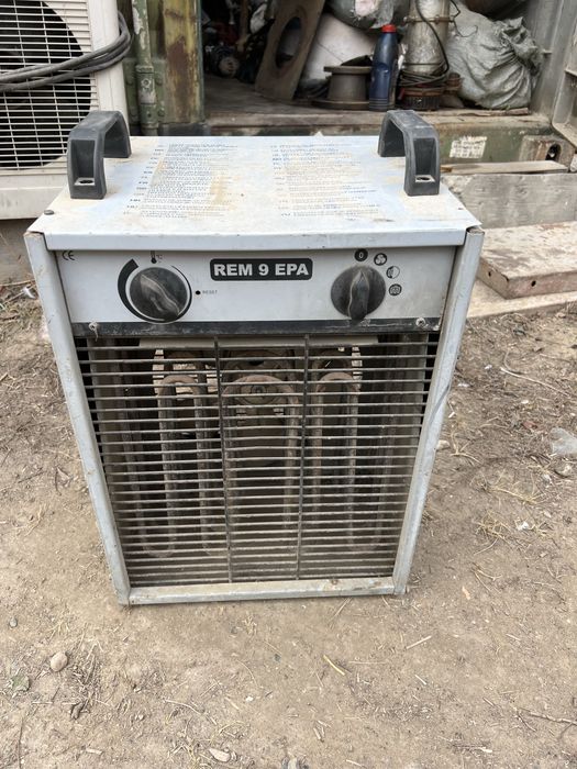 Обогреватель пушка 380 вольт. Почти новая