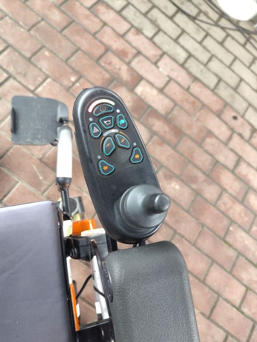 Scaun meyra  stare excelenta baterii +incarcator