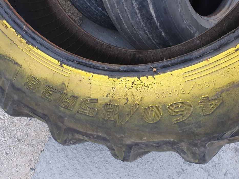 Гума за трактор 460 85 38