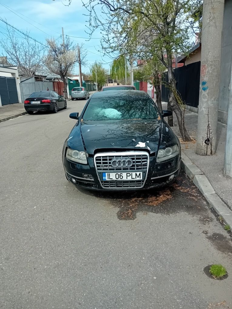 Vând Audi A6 pentru dezmembrari