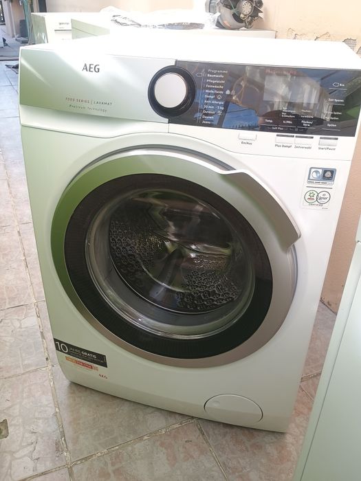 Mașină de spălat rufe 9 kg model nou AEG