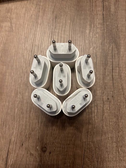 Incarcator APPLE MD3J4ZM/A USB-C 20W original