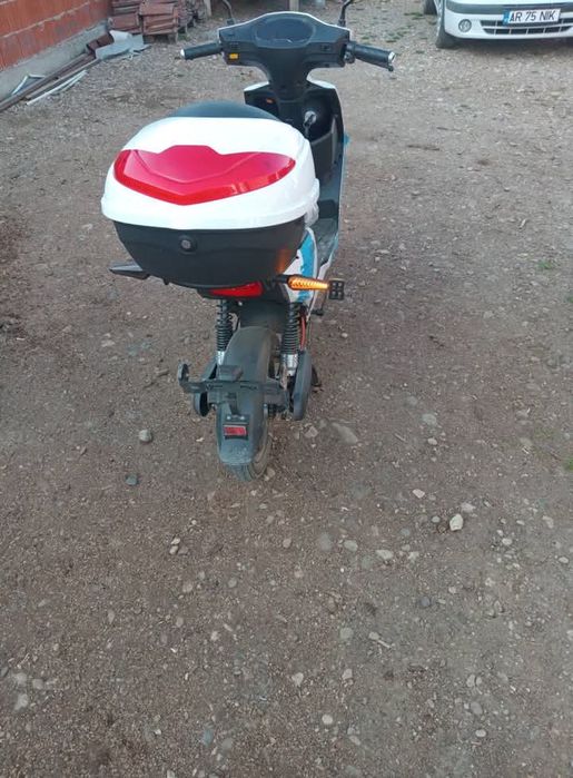 Scuter electric de vanzare