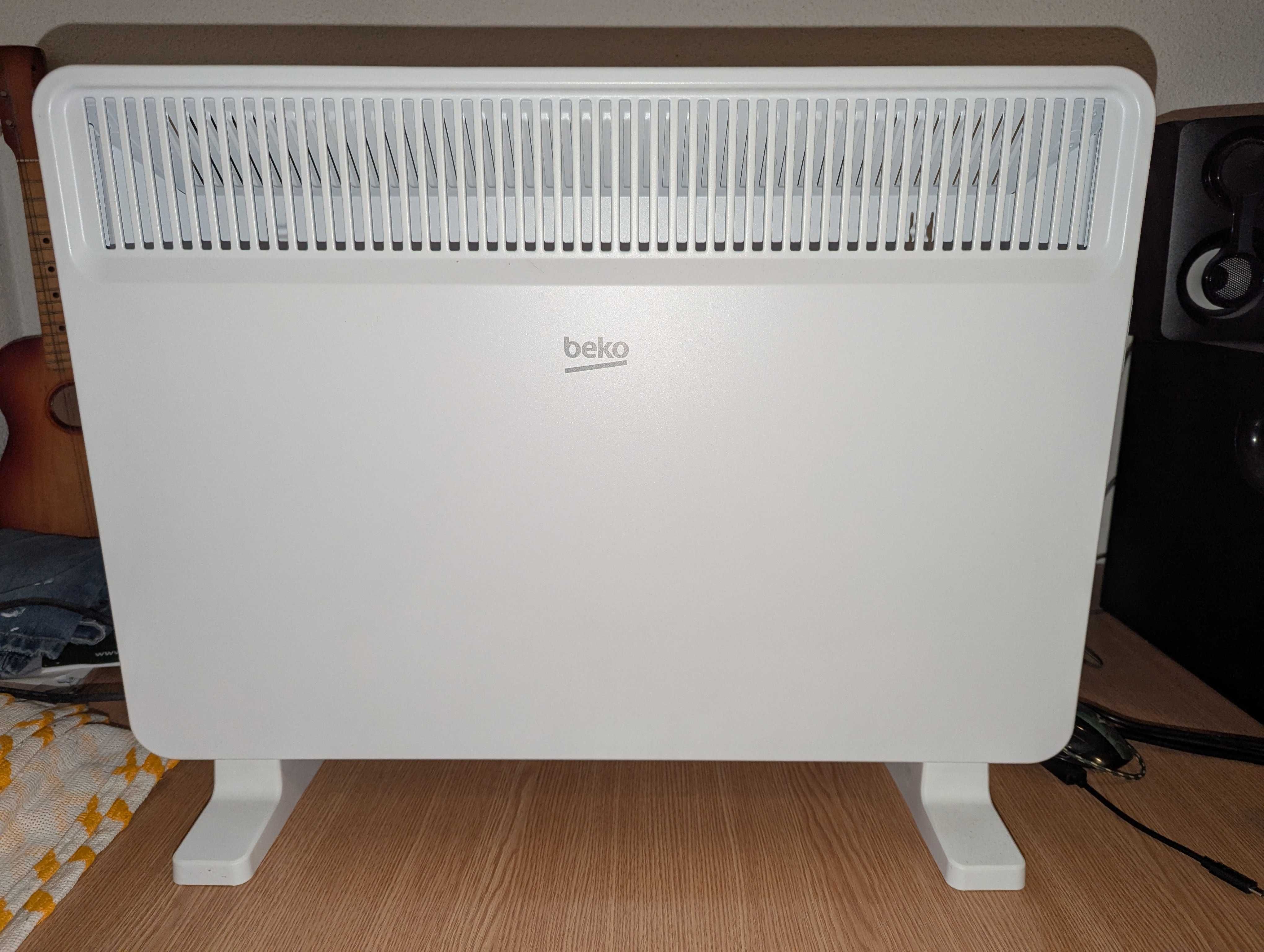 Convector electric de podea BEKO 2 trepte putere, 1800W, Alb