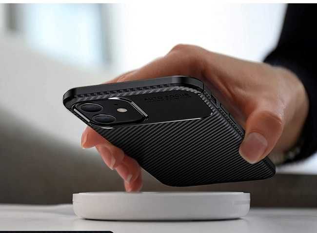 Husa Auto Focus compatibil Iphone 11 / 11 Pro / 12 Pro / 12 Mi