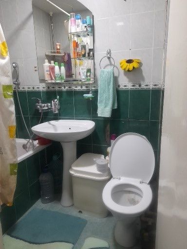 Сдается 3х комнатная квартира на долгий срок