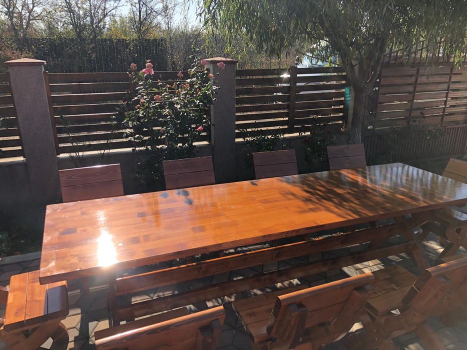 Masa si scaune interior foisor, terasa, filigorie