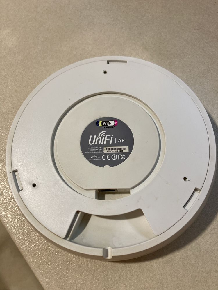 Ubiquiti UniFi UAP