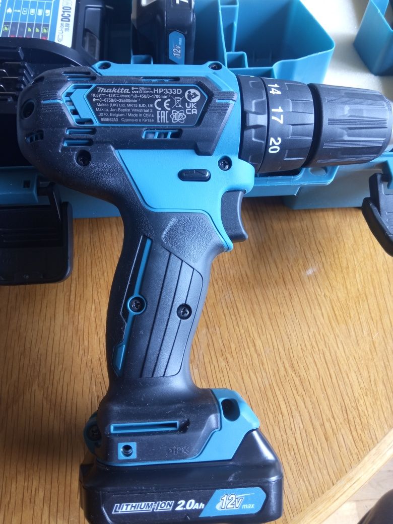 Винтоверт Makita HP333D