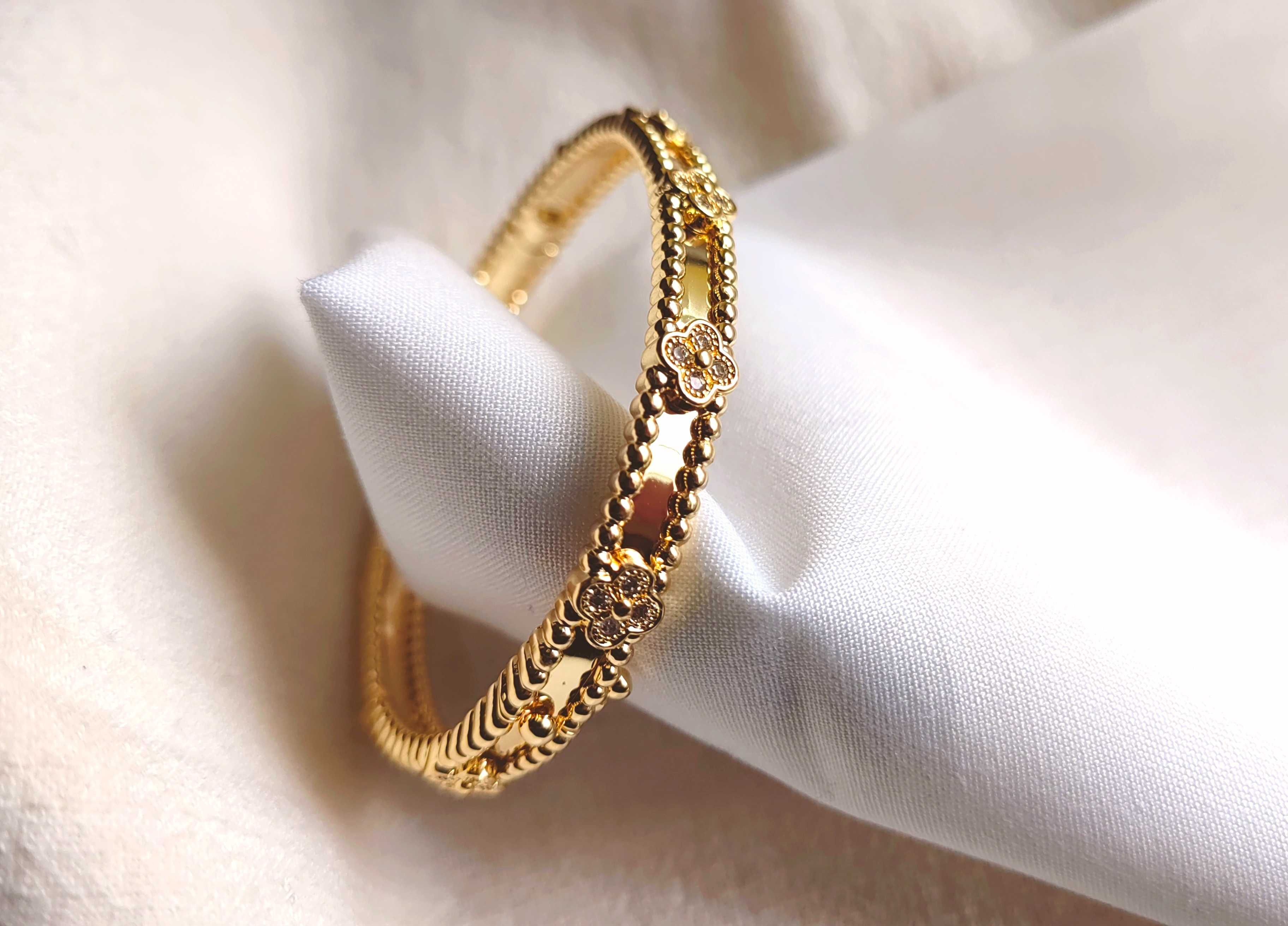 Златна дамска гривна -Van Cleef & Arpels VCA Vintage Alhambra