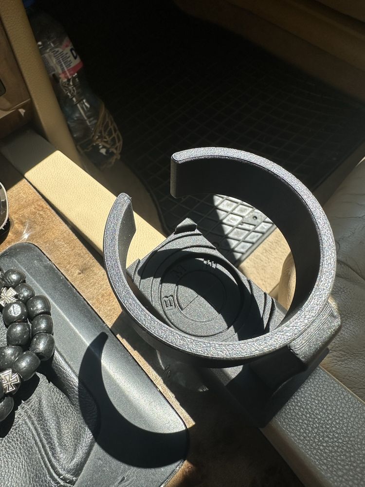 Поставка за чаша BMW E60/E61 – 3D принтиран Cup Holder