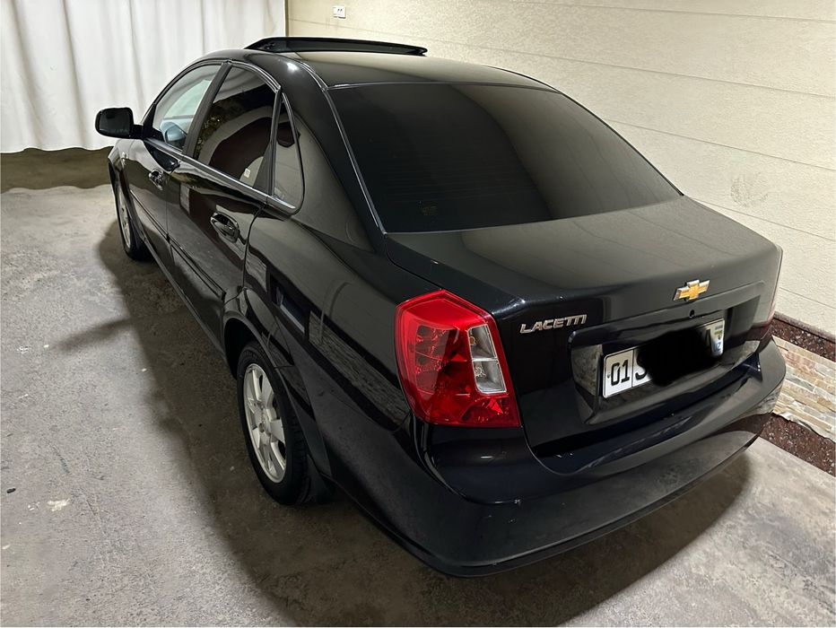 Jentra 2023. 24 qora toza aftomat luk abs soat mafon bor