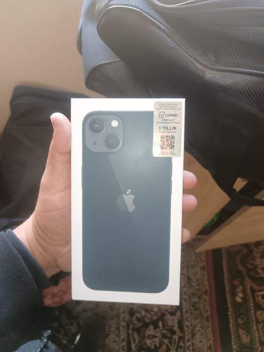 Iphone 13 sotiladi 128talik  yangi pachka