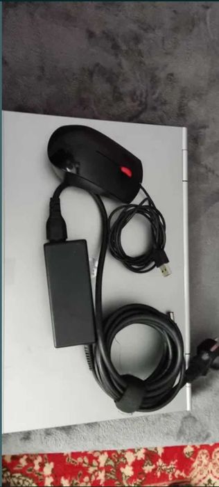 Laptop HP Elite 8470 -intel i7 8GB RAM SSD