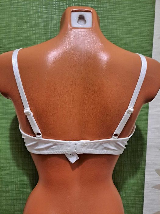 Sutien cu burete 85B C&A, Alb, Poliester, Elastan