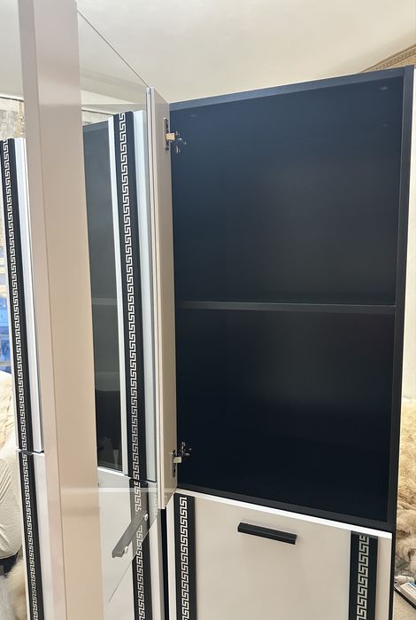 2 секции за хол като нови.