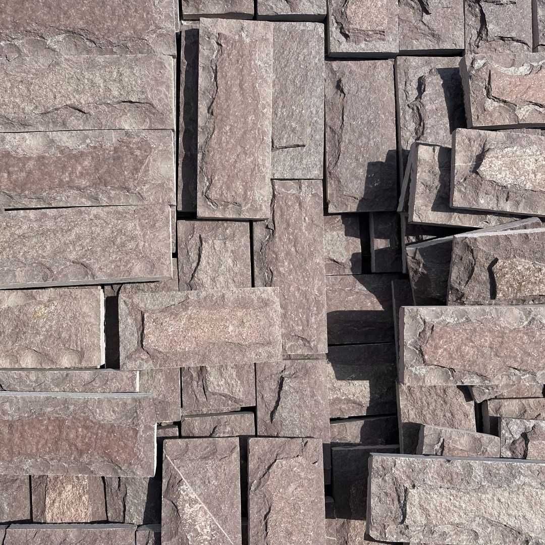 Пиленый камень (лемезит)
