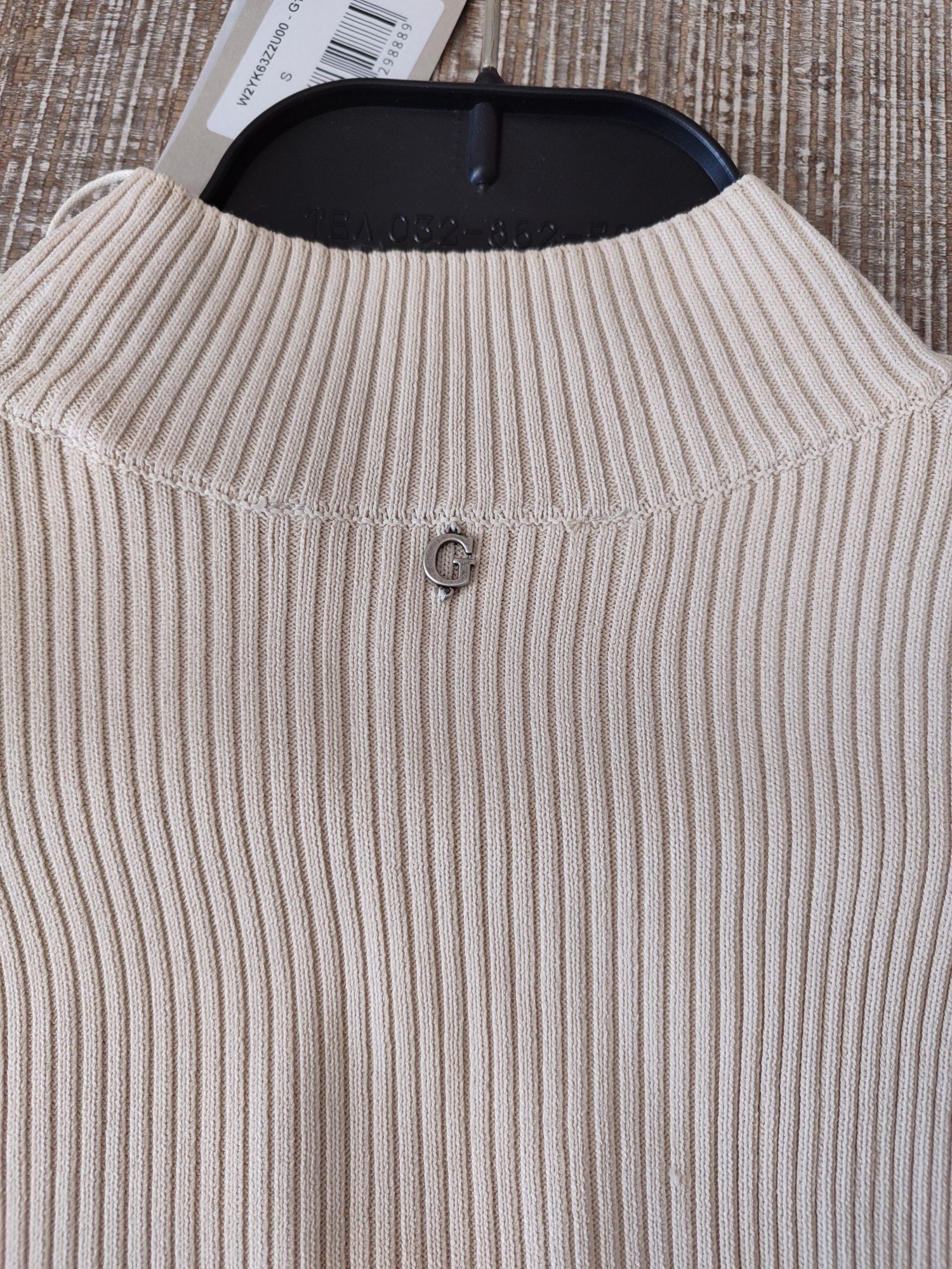 Оригинална рокля Guess