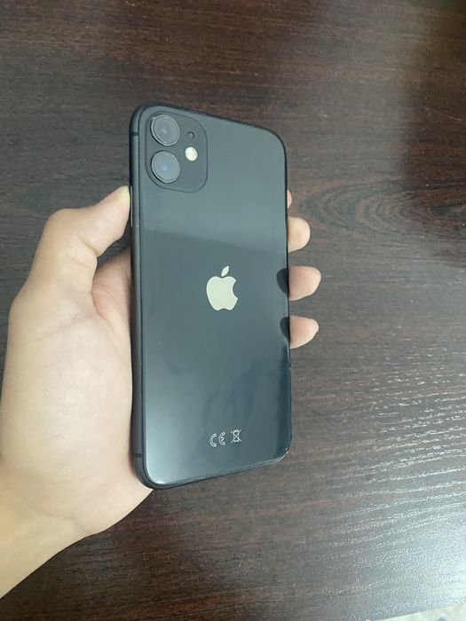Iphone 11  black
