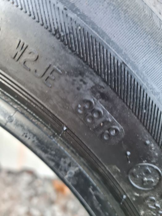 Set 2 buc Anvelope de iarna *185/60R15*Barum*75 Lei buc*LICHIDARE STOC