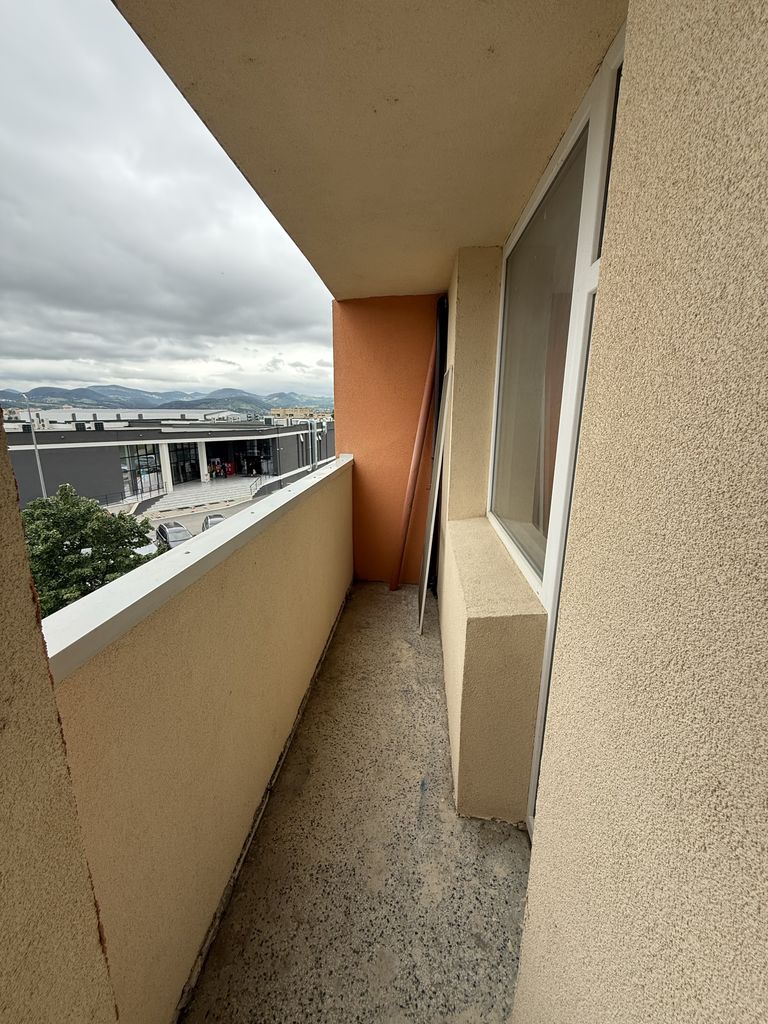 Продава се Двустаен апартамент в Кърджали, Гледка - 56 кв.м за 733 €/кв.м - Снимка #7