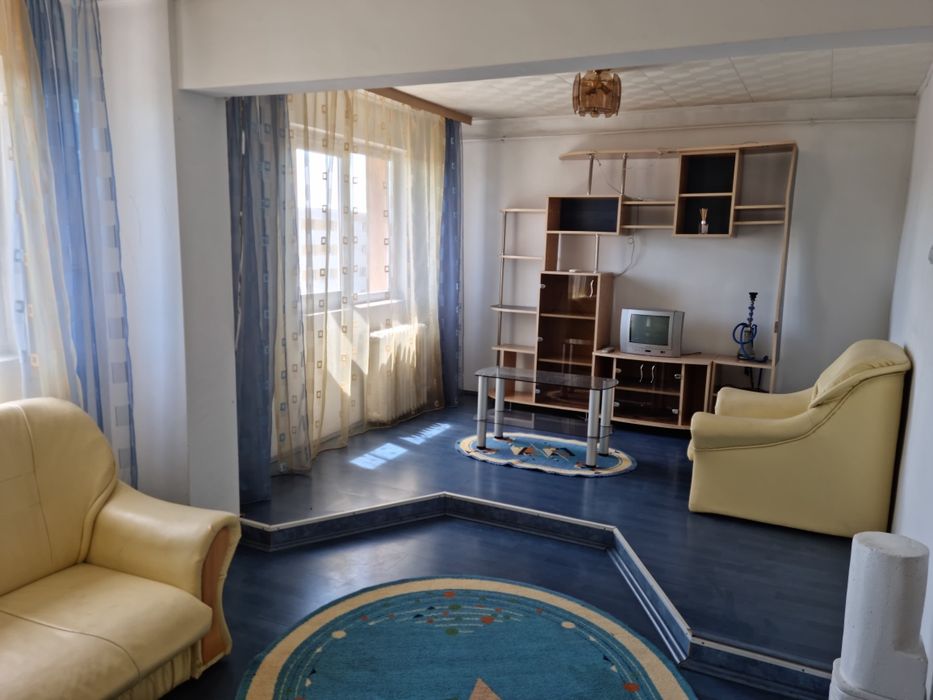 Vand apartament 4 camere Bdul N Balcescu