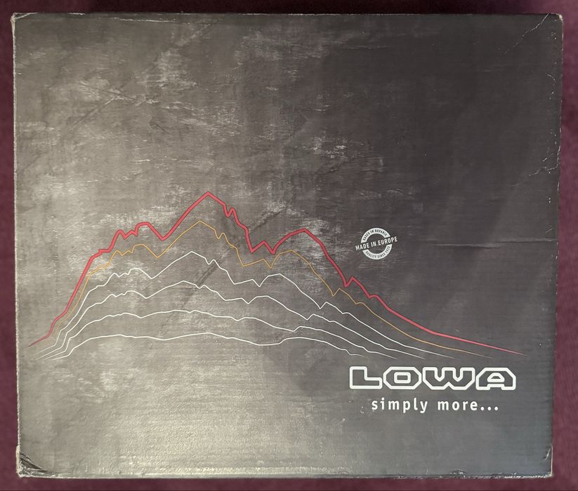 Bocanci trekking Lady GTX Lowa - nabuc GoreTex Vibram - masura 39