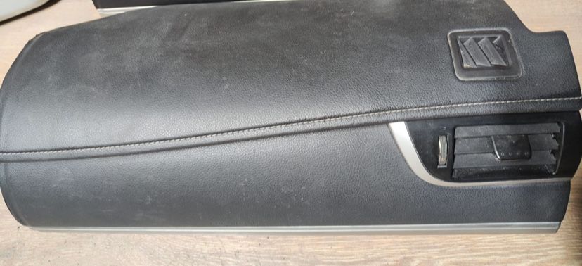 Пассажиркая крышка камри американец