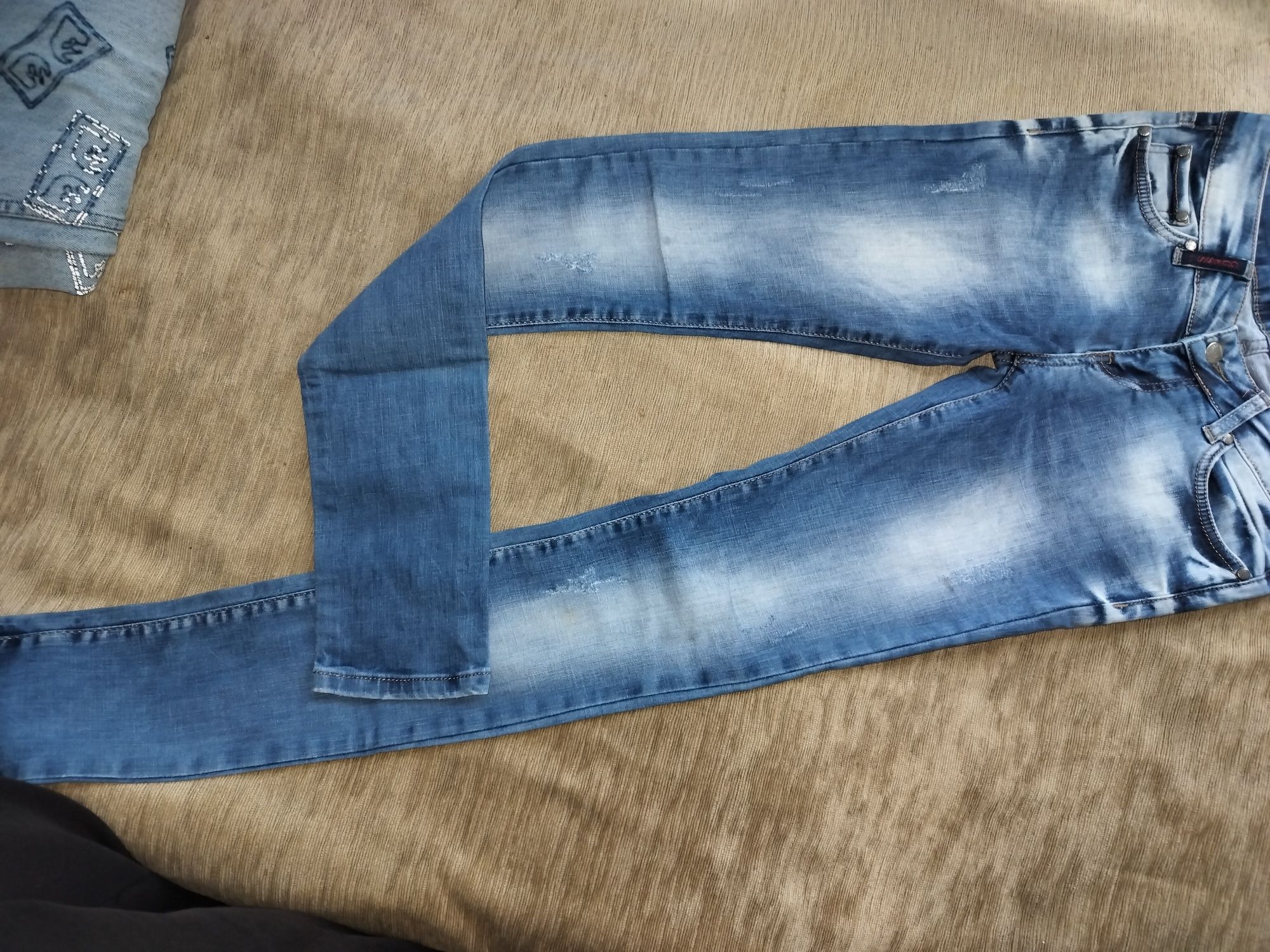 Дънки Guess XS размер