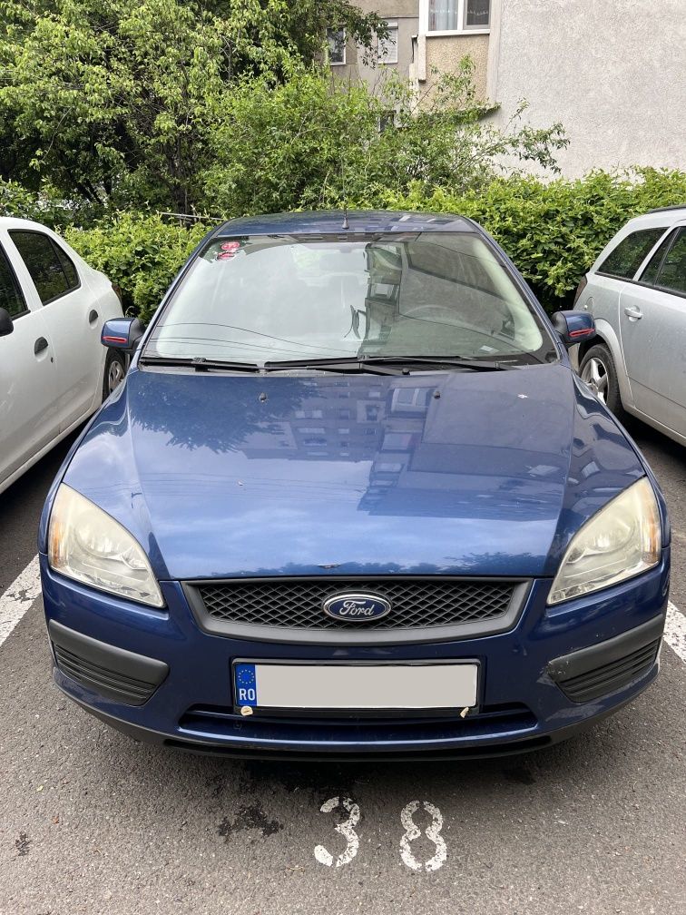 Ford Focus 1.6 benzină