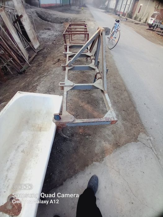 Чизил култуватор сотилади