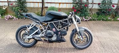 Ducati Sport 750i