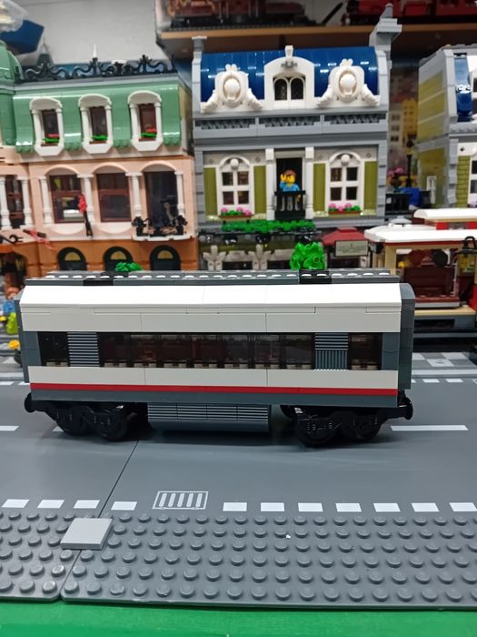LEGO 60051 Locomotivă sau vagon călători