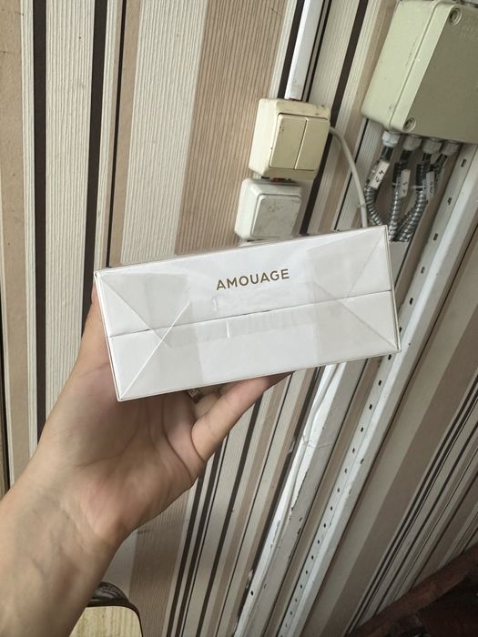 Amouage honour women