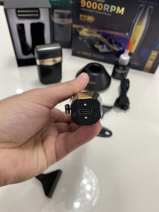 Тример+шейвър професионален комплект за бръснене