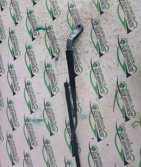 Brat stergator stanga Renault Megane a 2-a generatie