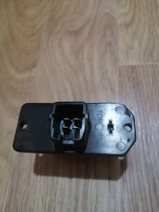 Реостат печки. Тойота. Карина Е.