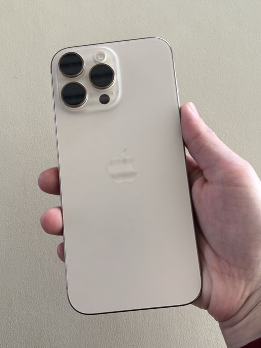 I phone 16 pro max, 256gb, 99%