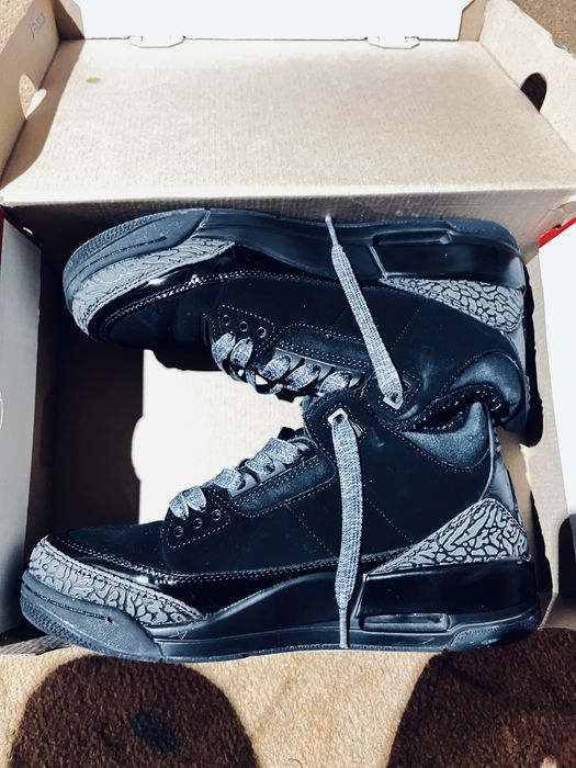 Vand jordan 3 black cat noi primiti purtati odata
