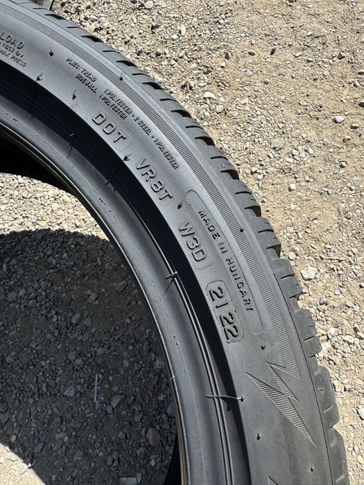 245/40/19 Bridgestone 2бр зимни гуми внос Швейцария!