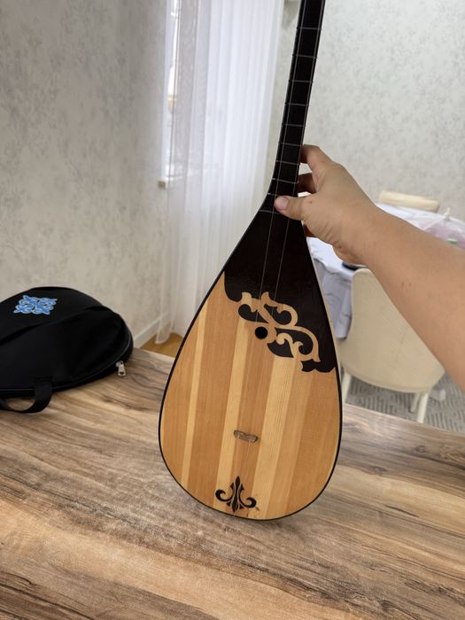 Жаңа домбыра сатылады