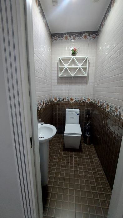 Сдается 2х  этажный дом в районе Согдиана,Сой новая дорога.