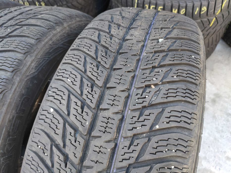3бр Зимни Гуми 235 55 19 - Nokian
