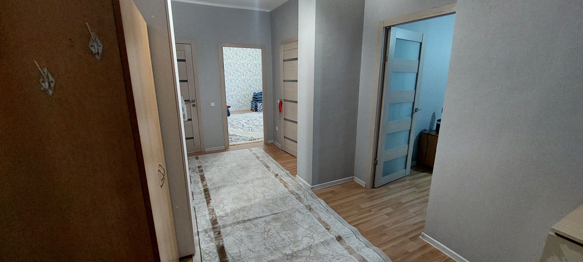 Продается 1 комнатная квартира в 10 микрорайоне