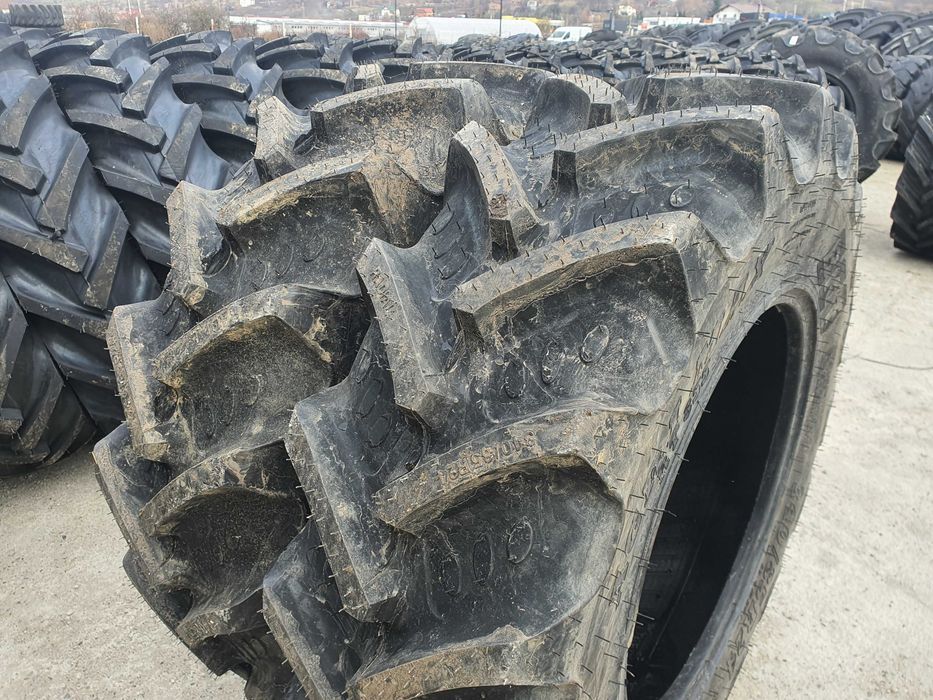 340/85R24 cauciucuri noi de la BKT radiale pentru tractoare grele WYX5