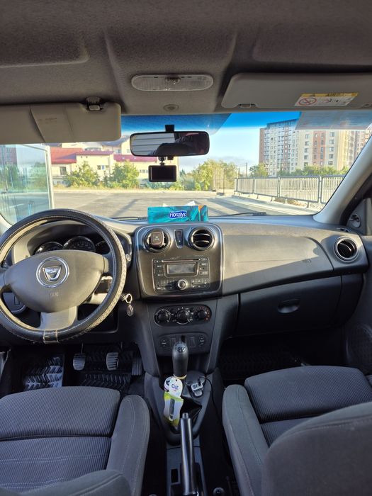 .Pret 3300euro ușor negociabil