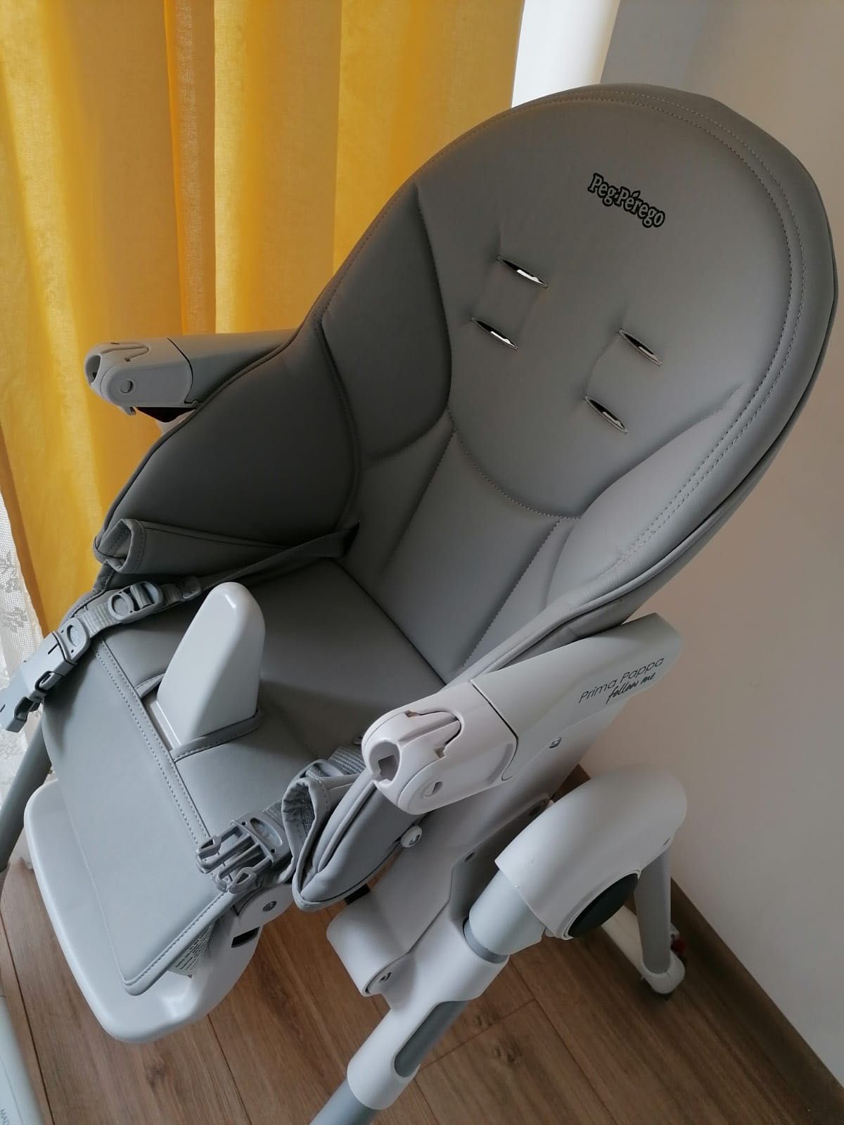 Scaun masă bebe - Peg Perego Prima Pappa Follow me