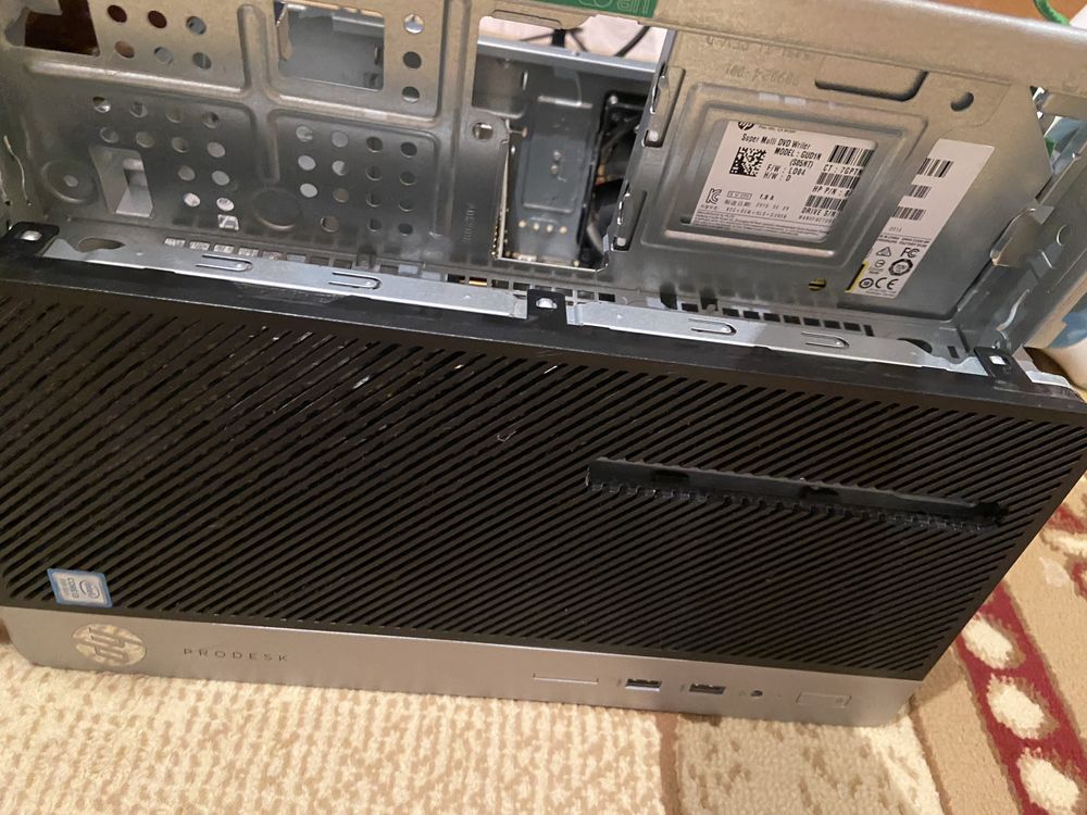 Intel core i3 8100