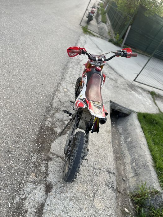 Cross de 140cc manual