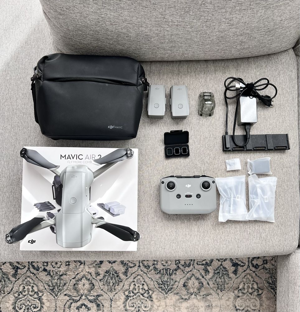 Drona DJI Mavic Air 2 Fly More Combo